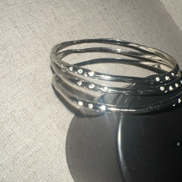 3 Stella & Dot Bangles Rhea Bangle Bracelet Silver tone Stacking Crystal - Picture 1 of 6
